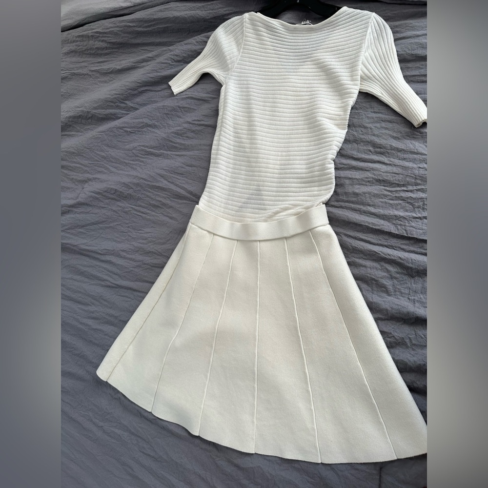 Club Monaco Parvana cutout white sweater dress - Picture 6 of 6